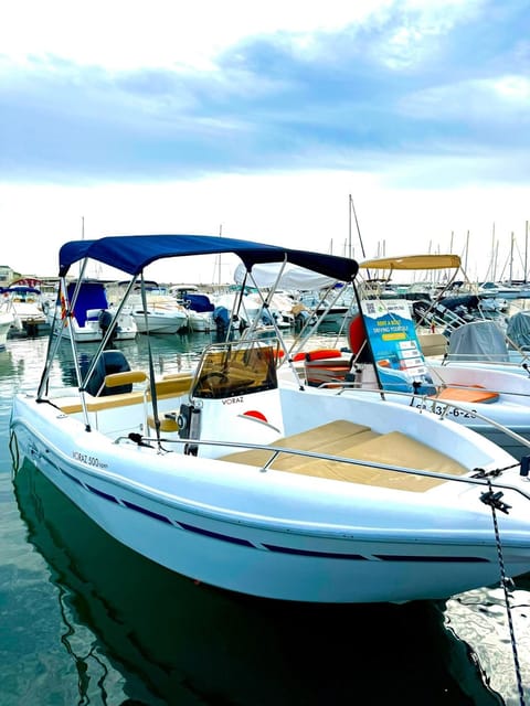 Marbella: Self-Drive Boat Rental - What’s on Board (So You Can Plan Light)