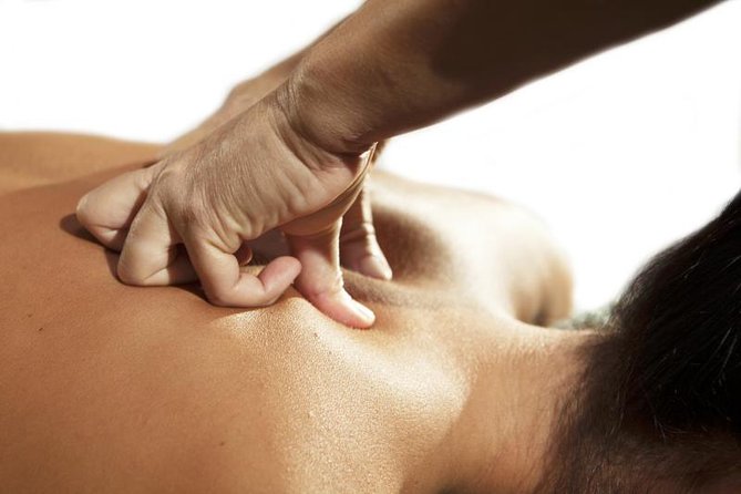 Masaje del Peregrino - Couples Massage: Recover Together Without Splitting the Day
