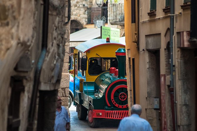 Medieval Three Villages Small Group Day Trip from Barcelona - The Best Bits at a Glance