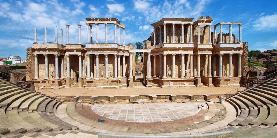 Merida: Roman Theater and Amphitheater Guided Tour - Key things worth your attention