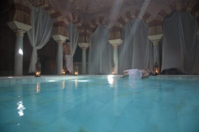 Midra 30 Arabian Baths Experience at Cordoba’s Hammam Al Ándalus - Your 75 Minutes: The Bath Circuit (Thermal Pools, Steam, and the Tea Stations)
