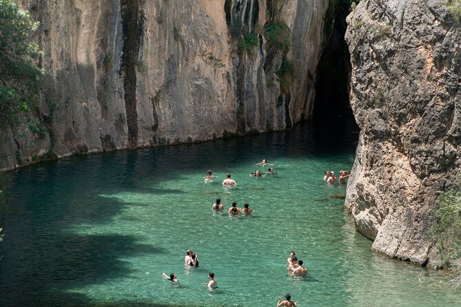 Montanejos Hiking Tour & Thermal Pools from Valencia - What to Pack for Comfort: Heat, Shoes, Layers, and Snacks