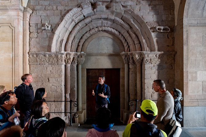 Montserrat Half Day with Cable Car and Easy Hike from Barcelona - What to wear and pack for Montserrat in half a day