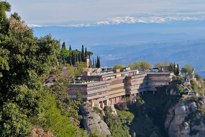 Montserrat Hiking Experience from Barcelona - Snacks and Picnic Breaks: Small Fuel, Big Morale