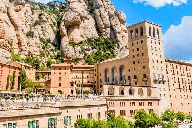 Montserrat Monastery & Horse Riding Experience from Barcelona - The one-hour ride: what you’re likely to feel on the trail