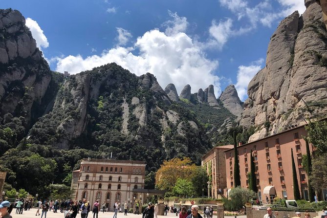 Montserrat Private Tour from Barcelona with Pick-up - Cable car up to nearly 4,000 feet: optional, but good for the view