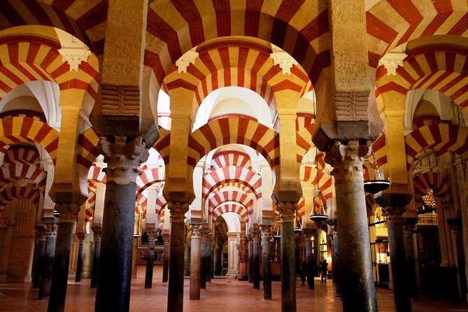 Mosque-Cathedral, Alcazar & Jewish Quarter with Tickets - Why the Alcázar Stop Feels Like a Time Machine