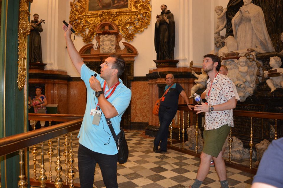 Mosque-Cathedral Small Group Guided Tour - Key things you’ll notice on this tour