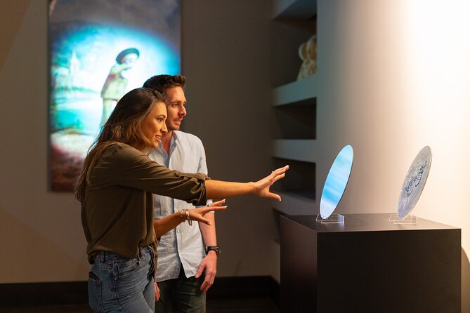 Museum of Illusions Alicante Entrance ticket - Staff support that turns the visit into learning