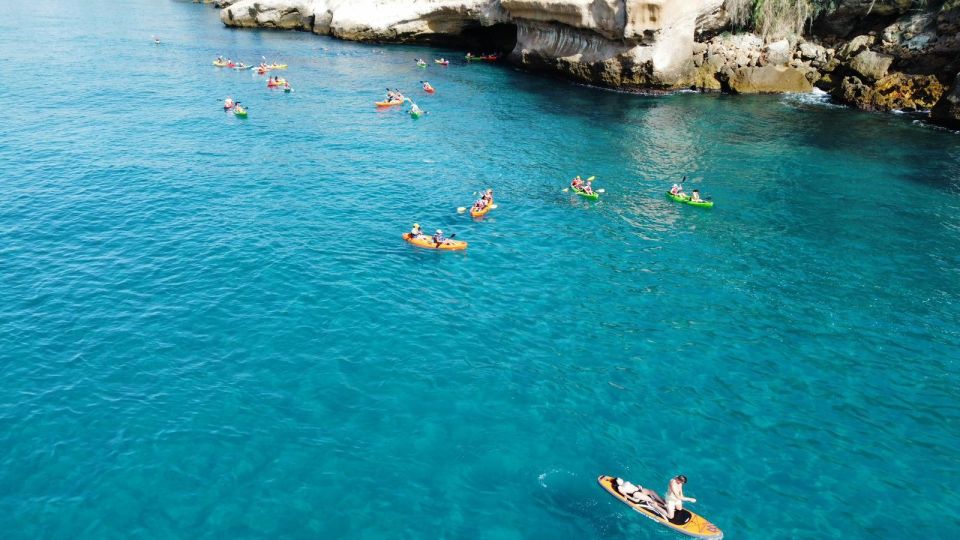 Nerja: Free Kayak Route along the cliffs of Nerja and Maro - Kayaking the cliffs of Nerja from Playa de Burriana