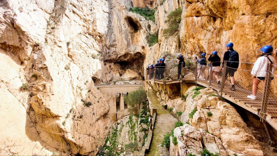 Nerja, Torrox, or Torre del Mar: Caminito del Rey Day Trip - Photo Stops and Timing: When You’ll Want to Use the Bathroom