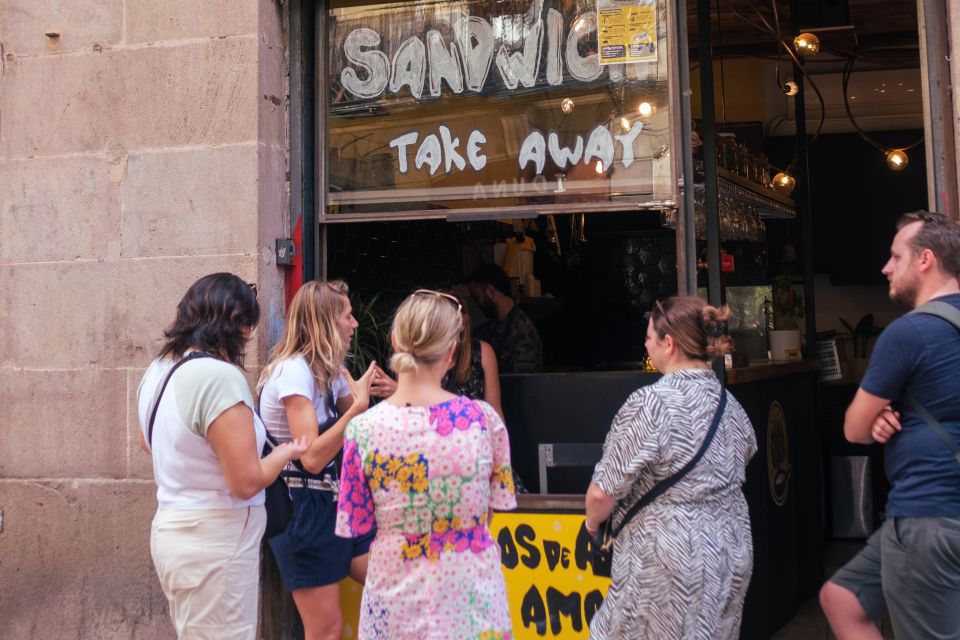 No Diet Club - Unique local food in Barcelona - How each stop works: sit down, taste, talk, repeat