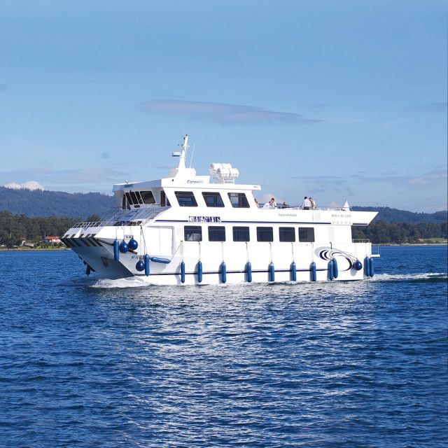 O Grove: Boat Tour at the Arousa estuary with mussel tasting - Pier nº3: how to board quickly in O Grove