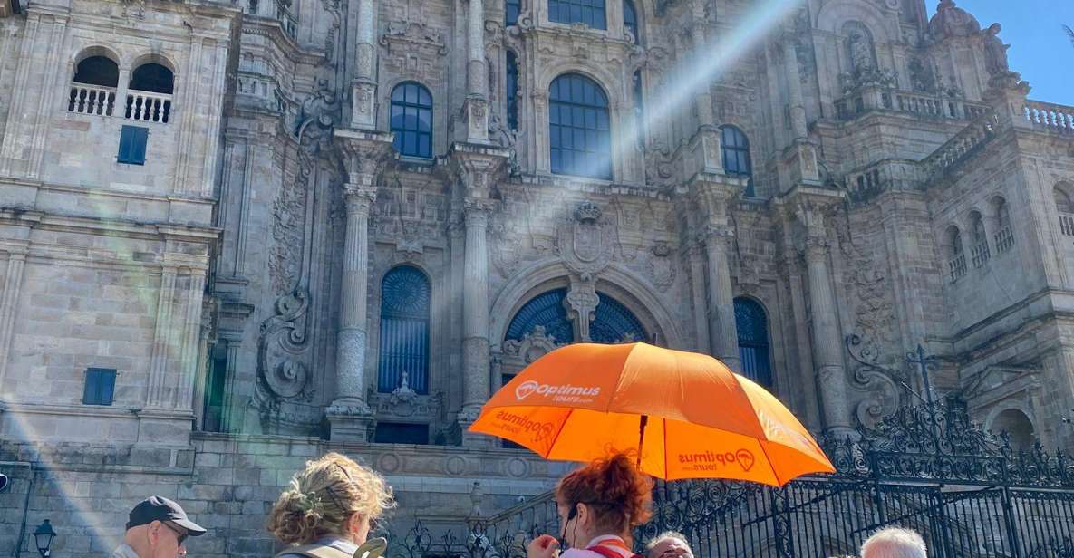 Old town walking tour in a small group - Official Guides Like Carolina, Irene, Maria, and More