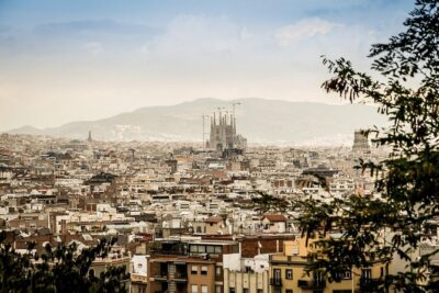 One-way Private Transfer From/To Barcelona Airport - Finding your driver in Barcelona: arrivals hall, name plate, voucher