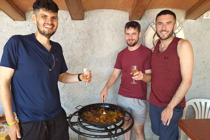 Paella Class, Winery & Bike Ride - Free Hotel Pickup from Sitges - What to pack (and what to plan) for a smooth paella-and-vineyard day