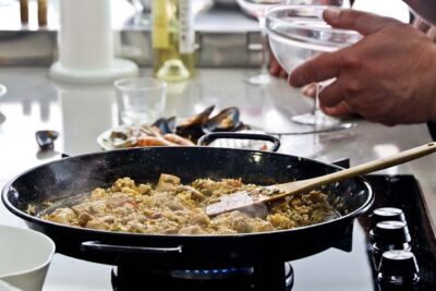 Paella Cooking Class in Malaga - Olive Oil, Gazpacho, and the Starter Game Plan