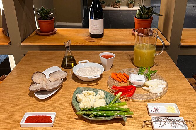 Paella Cooking Class, Wine Tasting & Central Market in Valencia - Wine tasting and tapas: how it fits without wrecking the class
