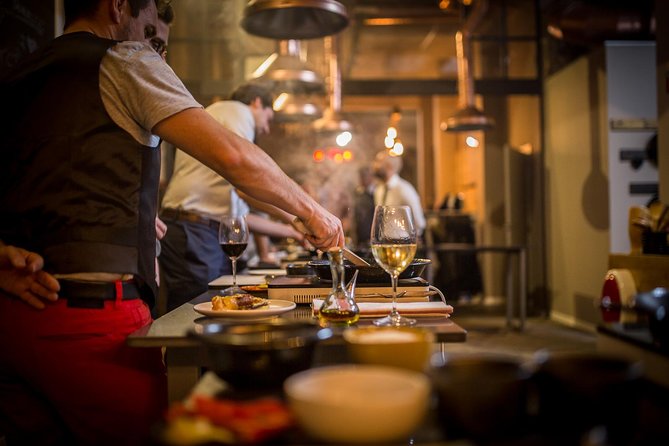 Paella Cooking Class with Professional Chef: Four Course Dinner - Paella Club in El Raval: starting your 5pm class in Ciutat Vella