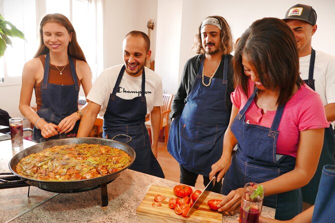 Paella & market in small group with Valencia’s Champion 2025 - The full meal: sangria, three tapas, salad, paella, and dessert