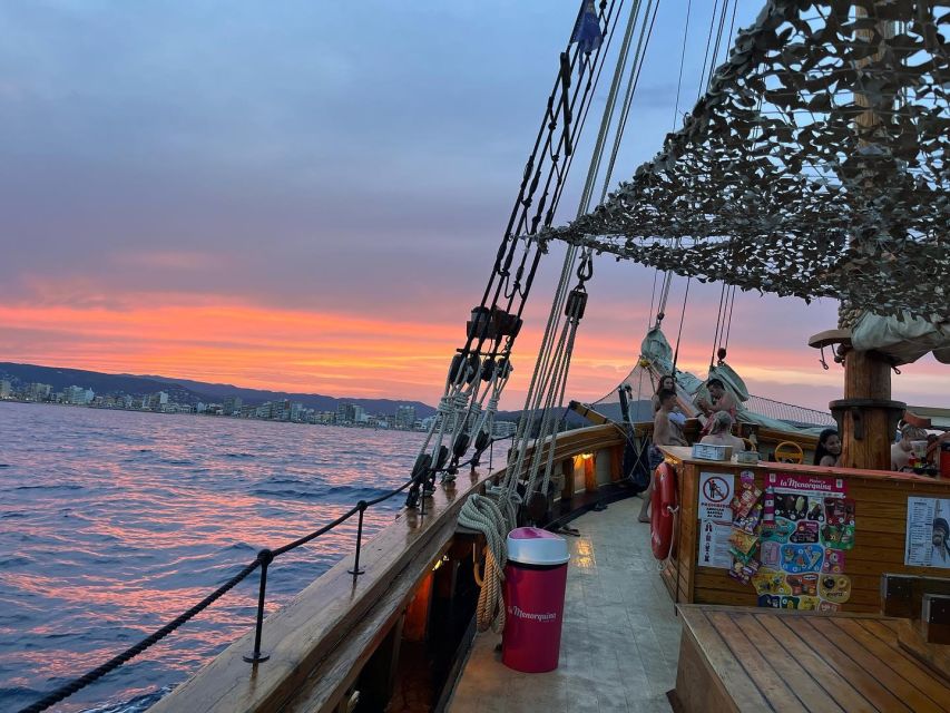 Palamós: Sunset Boat Tour with Glass of Cava - Palamós Red Shrimp and Extra Drinks: How to Budget Without Missing the Fun