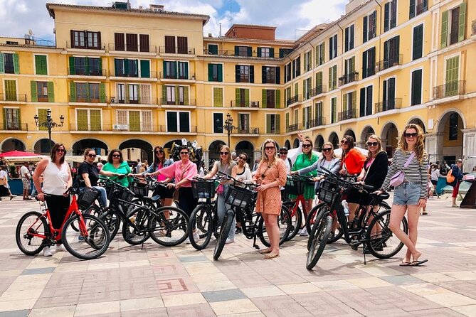 Palma de Mallorca Bike Tour with tapas - Classic Palma streets: basilica architecture, city hall, and the olive tree