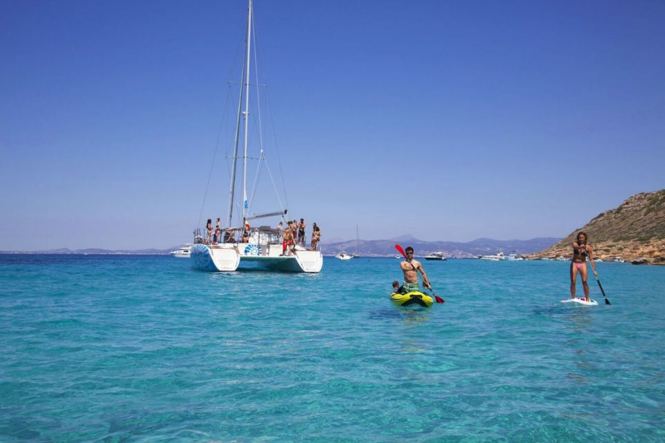 Palma de Mallorca: Deluxe Catamaran Sailing Tour with Meal - Getting on and off in Palma: meeting point tips that prevent stress