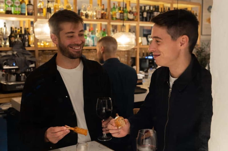 Palma de Mallorca: Gourmet Tapas and Wine Tour - Casa S’Oli: A Short Walk, a Different Neighborhood Feel