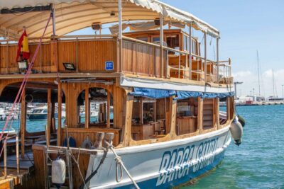 Palma de Mallorca: Palma Bay Boat Tour with Snorkeling - Getting to Barca Samba: the 3 things that save time