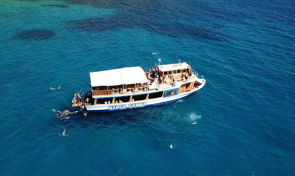 Palma de Mallorca: Palma Bay Boat Tour with Snorkeling - The swim and snorkel stop: make the most of the anchor moment