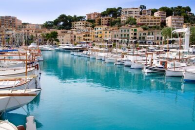 Palma de Mallorca Shore Excursion: Private Tour of Valldemossa, Soller and Serra de Tramuntana - Valldemossa cobblestones, monastery views, and the Chopin question