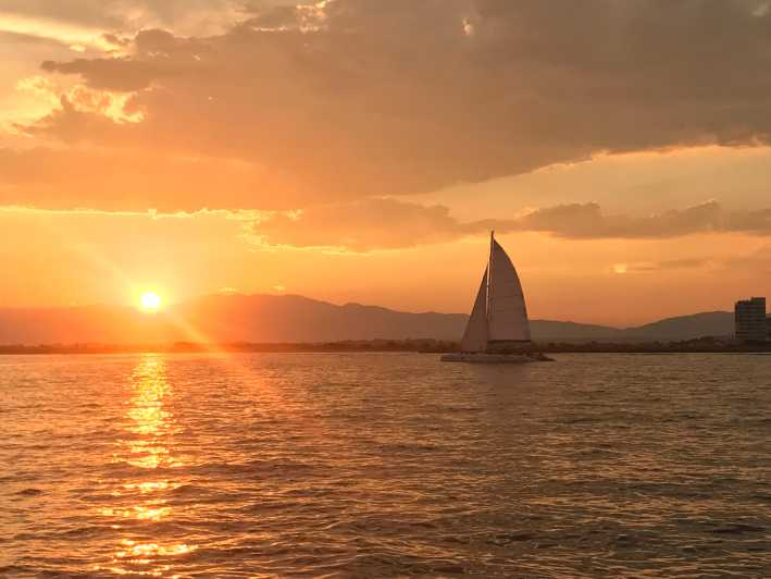 Palma de Mallorca: Sunset Sailing Catamaran Trip with Drink - Key Points at a Glance