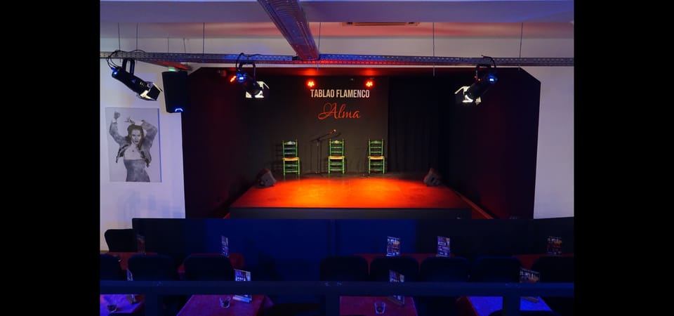Palma: Flamenco Show at Tablao Flamenco Alma with Drink - Seating and sightlines: check the photo reel before you commit