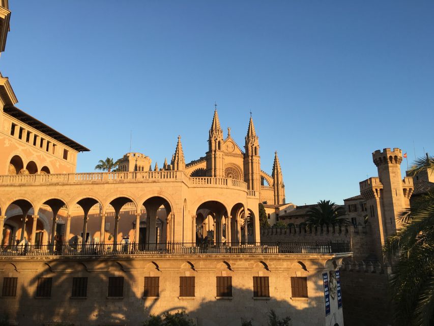 Palma Old Town Tour - Plaça del Mercat and the Antoni Maura statue