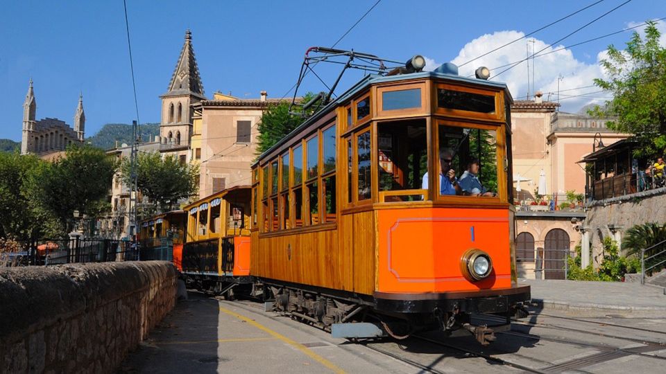 Palma: Tramuntana Full-Day Tour with Sóller Train and Lunch - Sóller’s quick guided walk: Modernist streets and a taste of the town