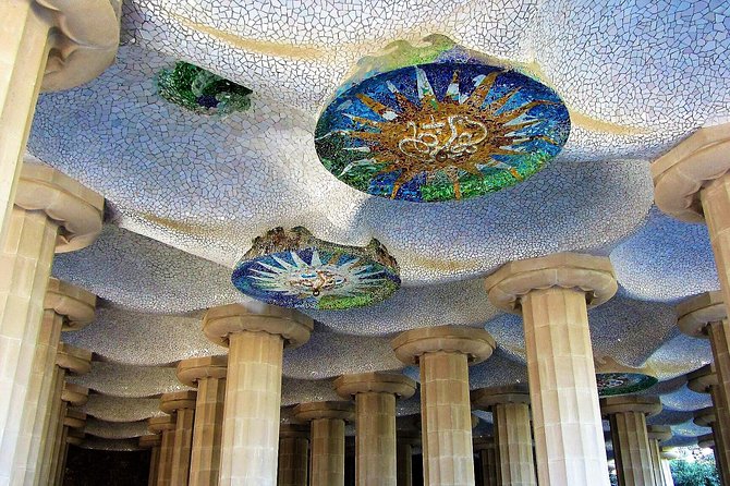 Park Guell Guided Tour with Skip the line Ticket - Skip-the-line: what it really means here