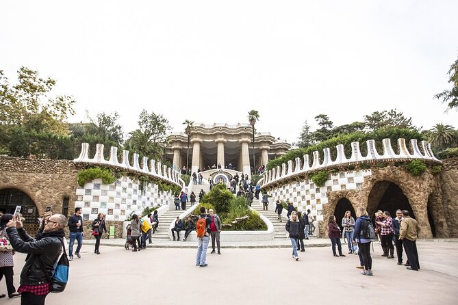Park Guell Guided Tour with Skip the line Ticket - Who should book this tour (and who might skip it)