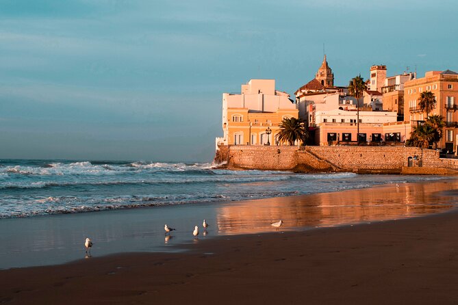 Photo Walking Tour Sitges Experience Beaches and Town - Where you start in Sitges and how the walking pace feels