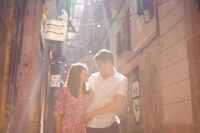 Photoshoot tour in Barcelona Secret Corners - Where the Walk Starts (Cathedral Square) and Ends (Ciutadella Park)