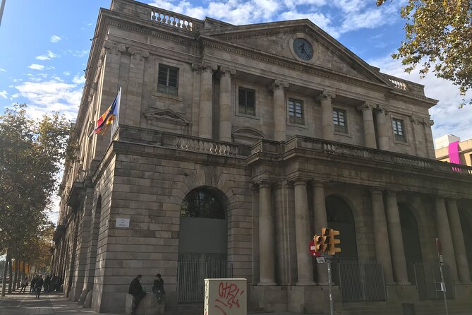 Picasso Museum and Walking Tour Plus Optional Wine & Food Tasting - Optional Vila Viniteca tasting: when the upgrade is worth it