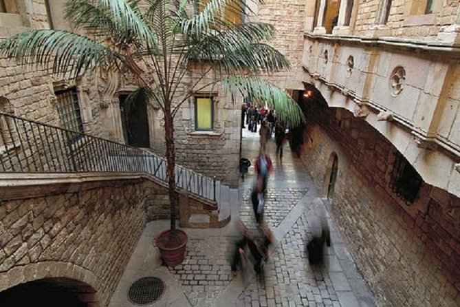 Picasso Small Group Walking Tour with Museum Skip the Line Ticket - The Picasso Museum: Skip the Line Into a Collection of Over 4,000 Works