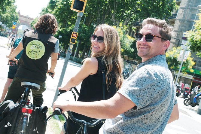 Picasso's Barcelona on Electric Bike Small Group Tour - Parc de la Ciutadella and Arc de Triomf: where the city shows its scale