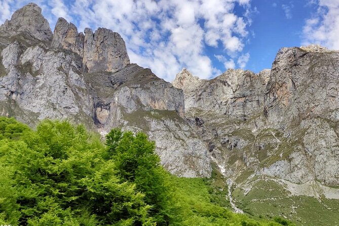 Picos de Europa and Potes Guided Tour from Santander-small groups - Santo Toribio de Liébana: A Short Stop With a Big Meaning
