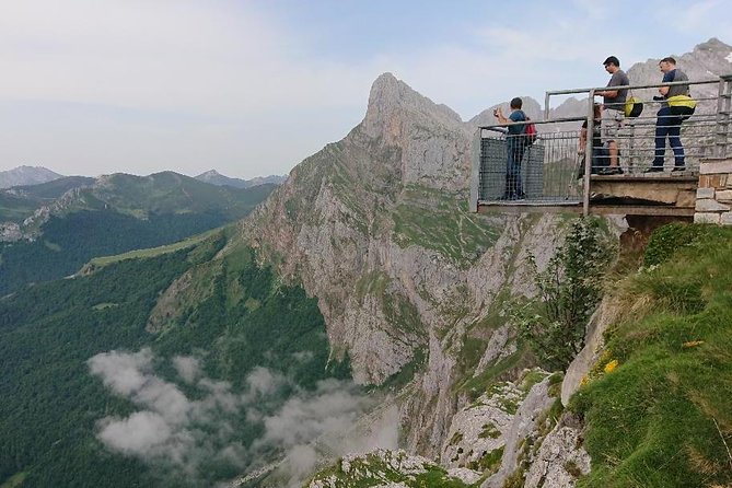 Picos de Europa and Potes Guided Tour from Santander-small groups - What the Best-Guided Days Have in Common