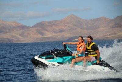 Playa Blanca: 40-Minute Jet Ski Excursion in Marina Rubicón - Riding Your Own Jet Ski: What the Monitor Actually Does
