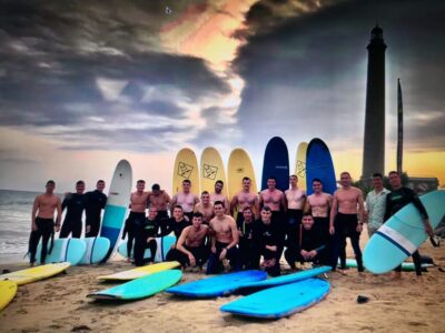 Playa del Inglés surf lessons - Canary Wave Surf School by Nixon: the easiest place to start