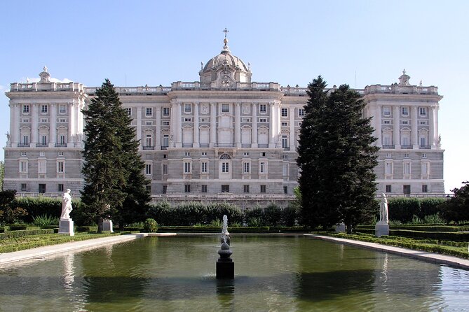 Prado Museum & Royal Palace: Madrid Guided Tour in English - Start at Plaza de España: Meeting Point and the Walk-Ready Reality