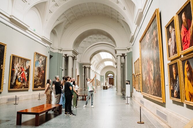 Prado Museum Without the Crowds-Exclusive Guided Pre Opening Tour - Meeting point to first masterpieces: from Monument to Goya to the galleries