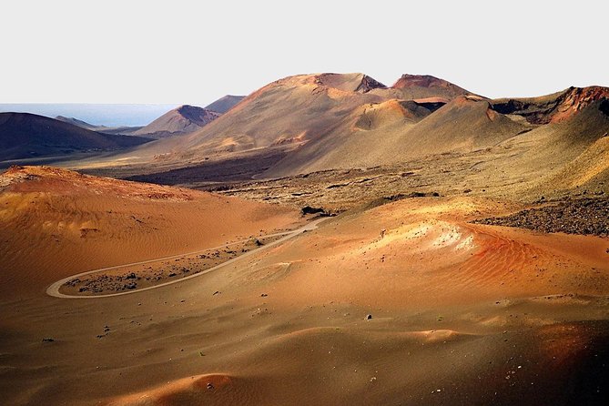 Premium Tour Timanfaya National Park and Cueva de Los Verdes - Who this tour fits best (and who should think twice)
