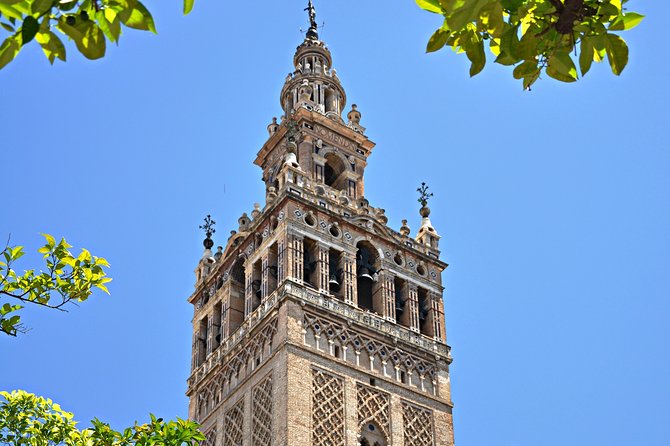 Private Alcazar, Giralda and Cathedral of Seville Tour - Dress code, documents, and pacing: small rules that prevent big hassles